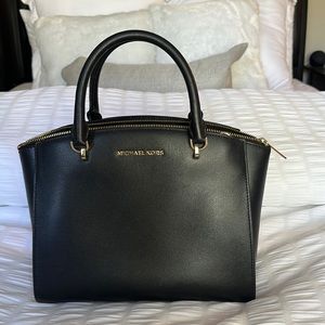 Michael Kors Purse - used once